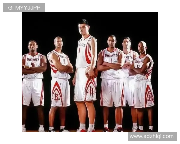 巴蒂尔与姚明的篮球对决:技术与力量的巅峰较量 巴蒂尔与姚明的篮球对决:技术与力量的巅峰较量